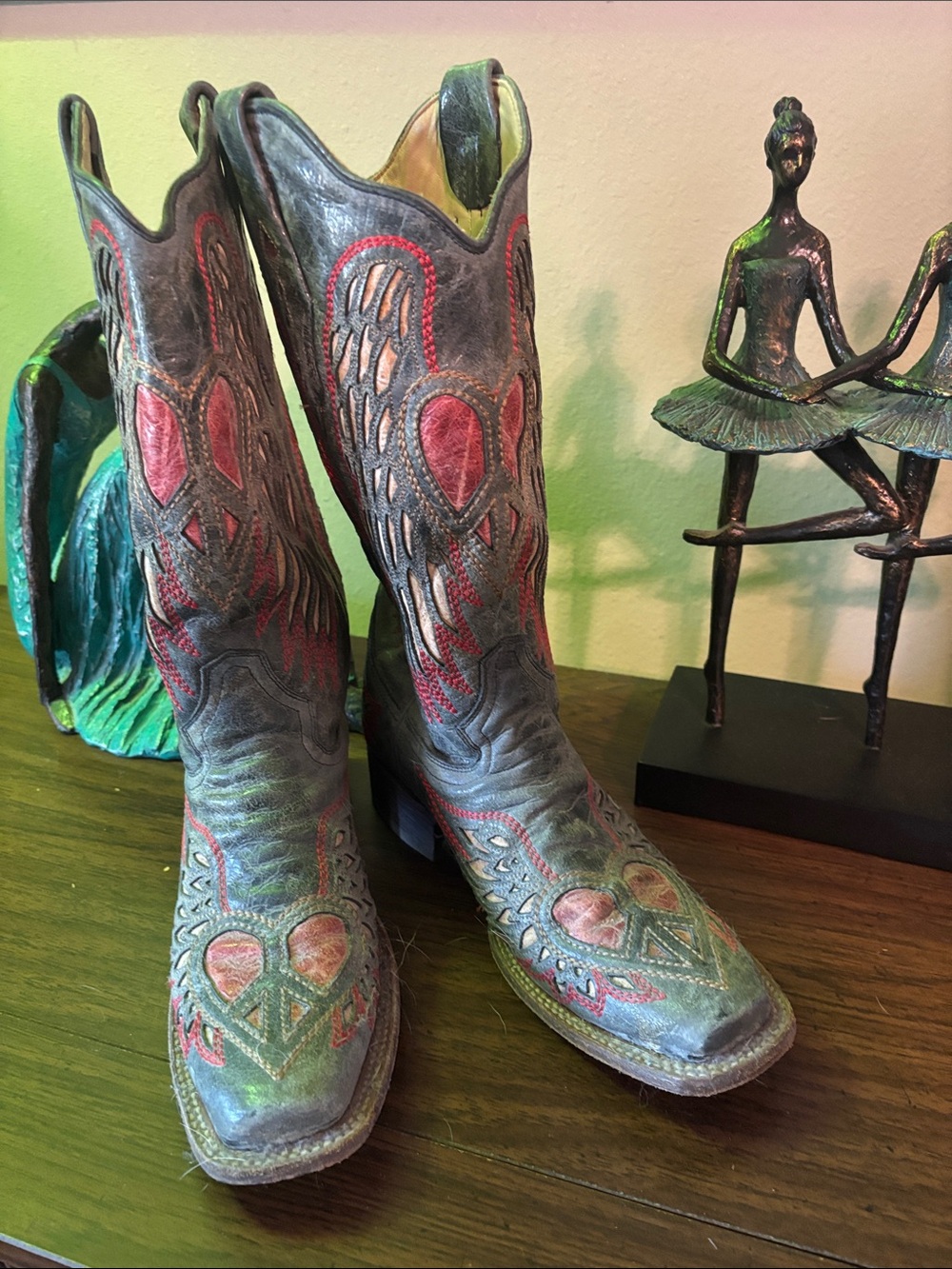 Women’s Embroidered Green Leather Heeled Cowboy Boots